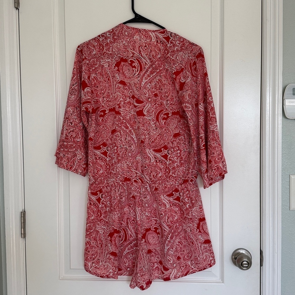 Elan Red Ocean Red Paisley Crossover Romper With 3/4 Sleeves Elastic Waist Sz S - Picture 5 of 8
